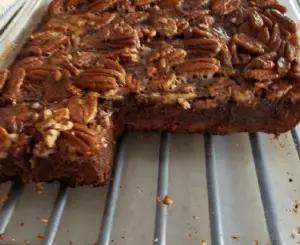 PECAN PIE BROWNIES