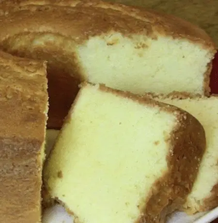 7UP Pound Cake